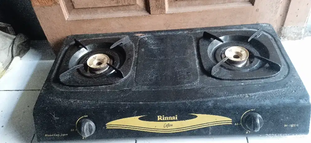 Kompor gas RINNAI 2 tungku RI-522C