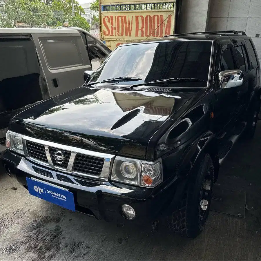 JEEP TERRANO SPIRIT 2.4 MT ORI OTOMART KENJERAN