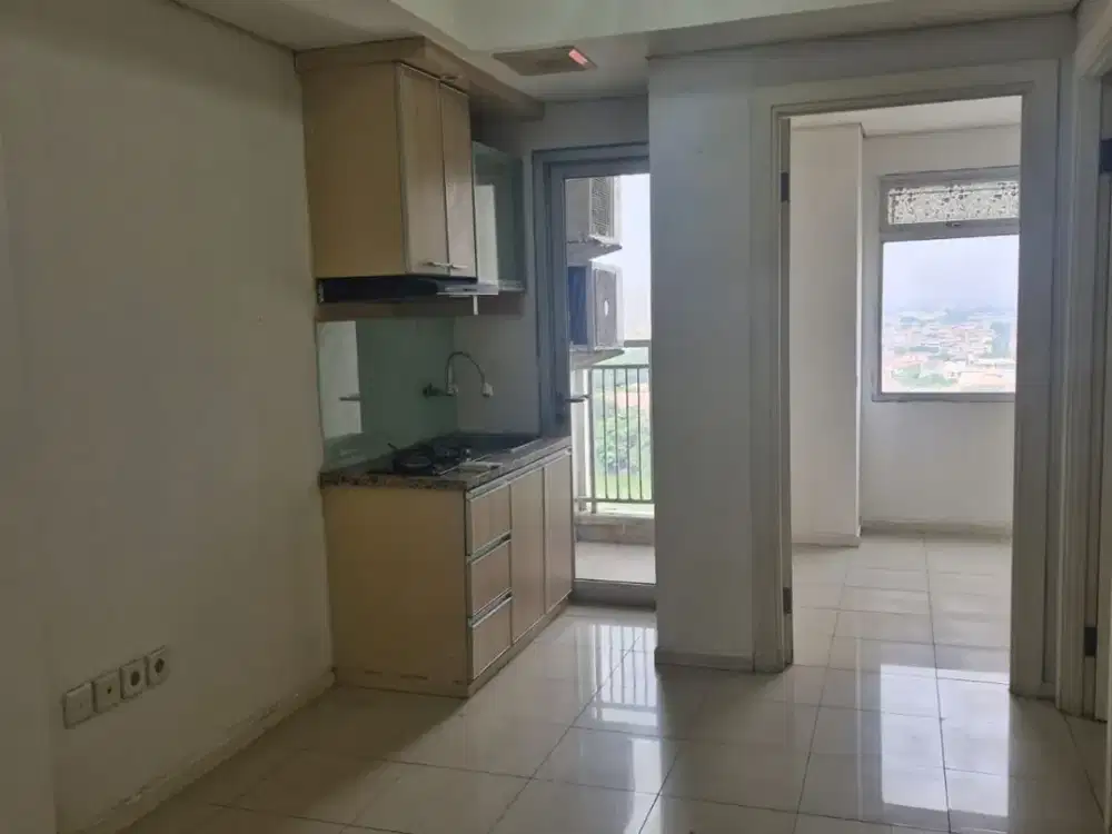 Disewakan Apartemen Green Lake Sunter | Tower Northpark | 2BR | Semi Furnished | Lt. 17