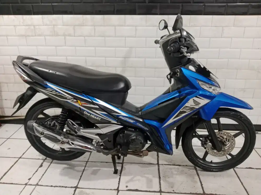 Supra x 125 tahun 2015 bagus original