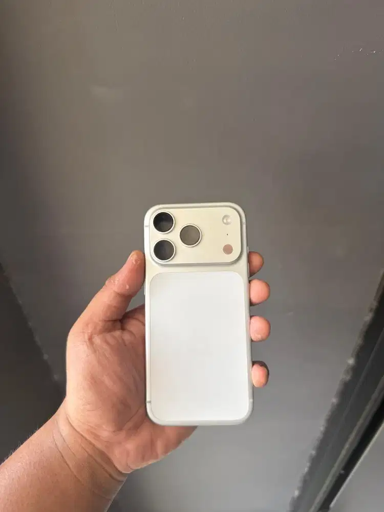 iPhone 17pro 256gb iBox