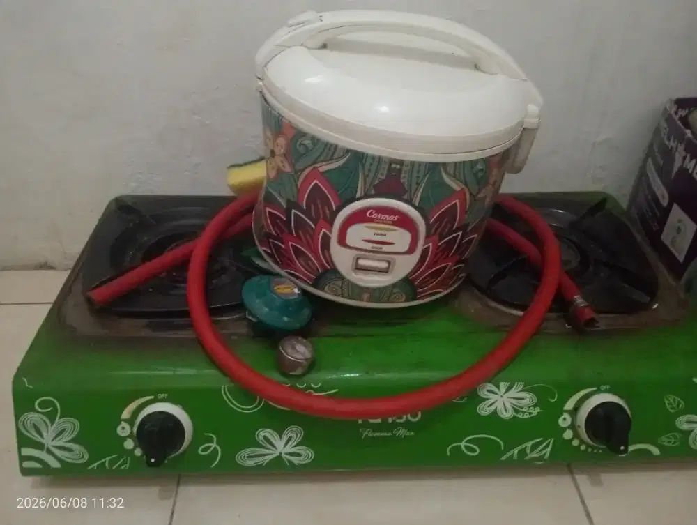 Megikom kompor dan regulator