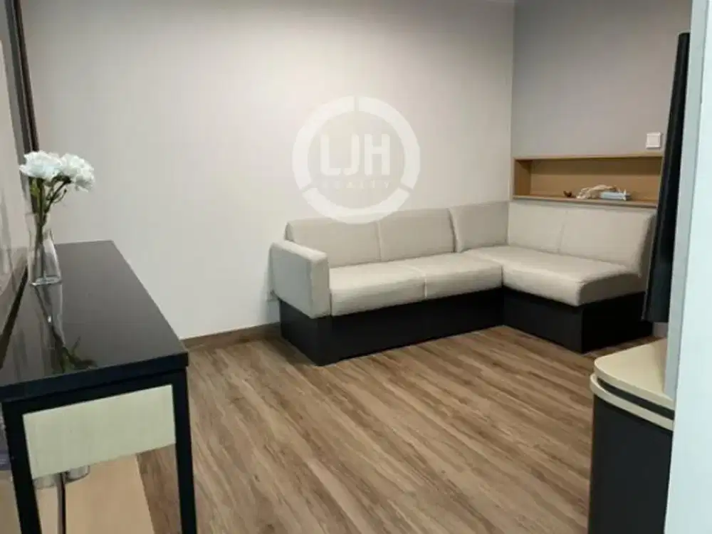 Apartemen di Kensington Royal Suites Kelapa Gading, Jakarta Utara, Cantik