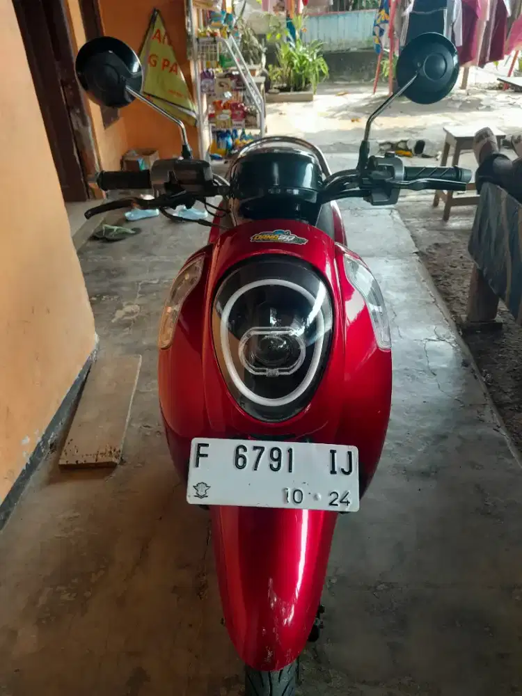 DI JUAL HONDA SCOOPY FI