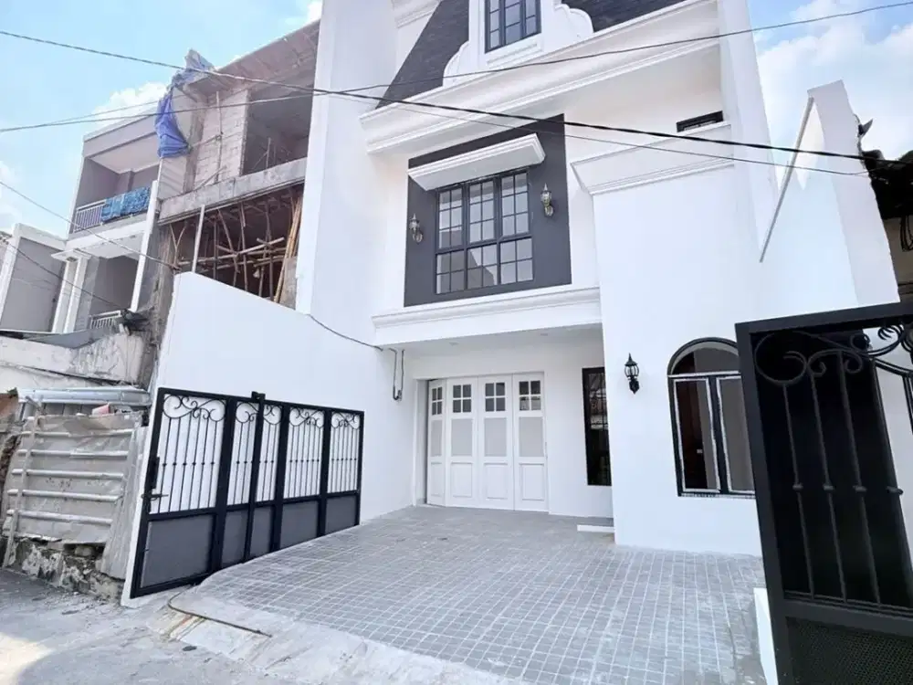 DIJUAL RUMAH BARU TEBET UTARA, JAKARTA SELATAN