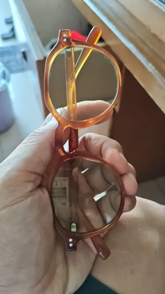 Sunglass uniqlo
