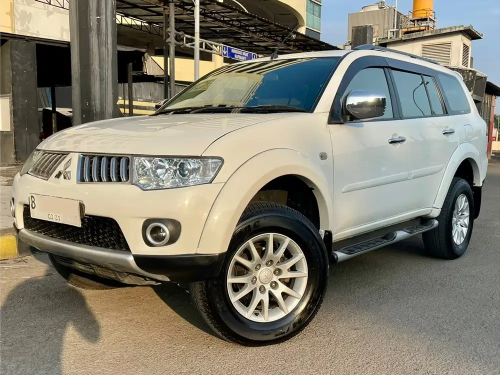 Pajero Exceed A/T 2011 | LOW KM | PAJAK PANJANG