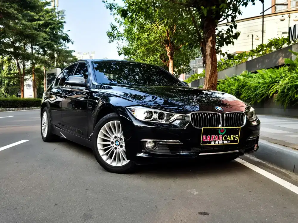 BMW 320i Luxury Line 2015 Hitam