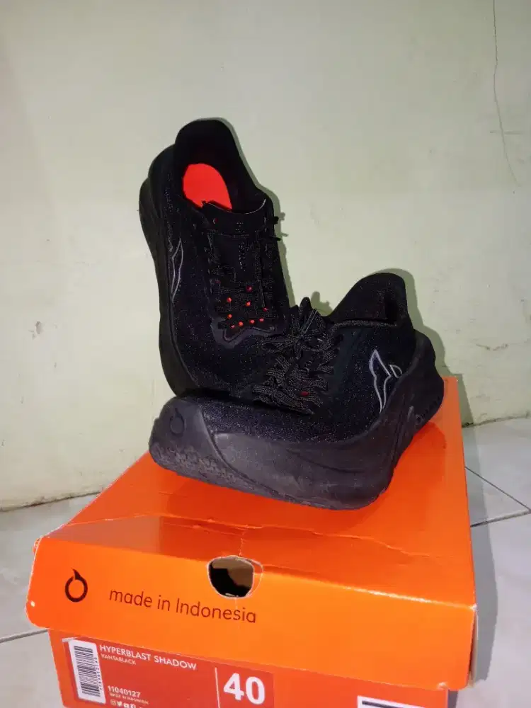 Sepatu Hyperblast 2.0 Ortusight UK.40
