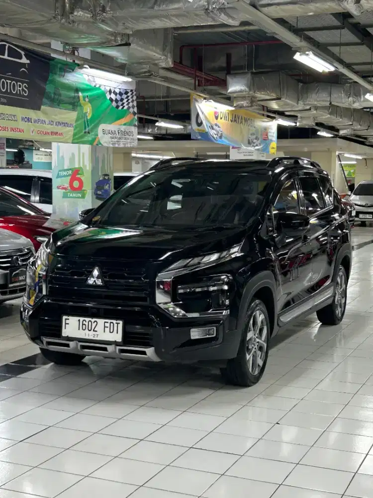 Mitsubishi Xpander Cross Premium 1.5 Hitam 2022 Matic / AT ISTIMEWA !!