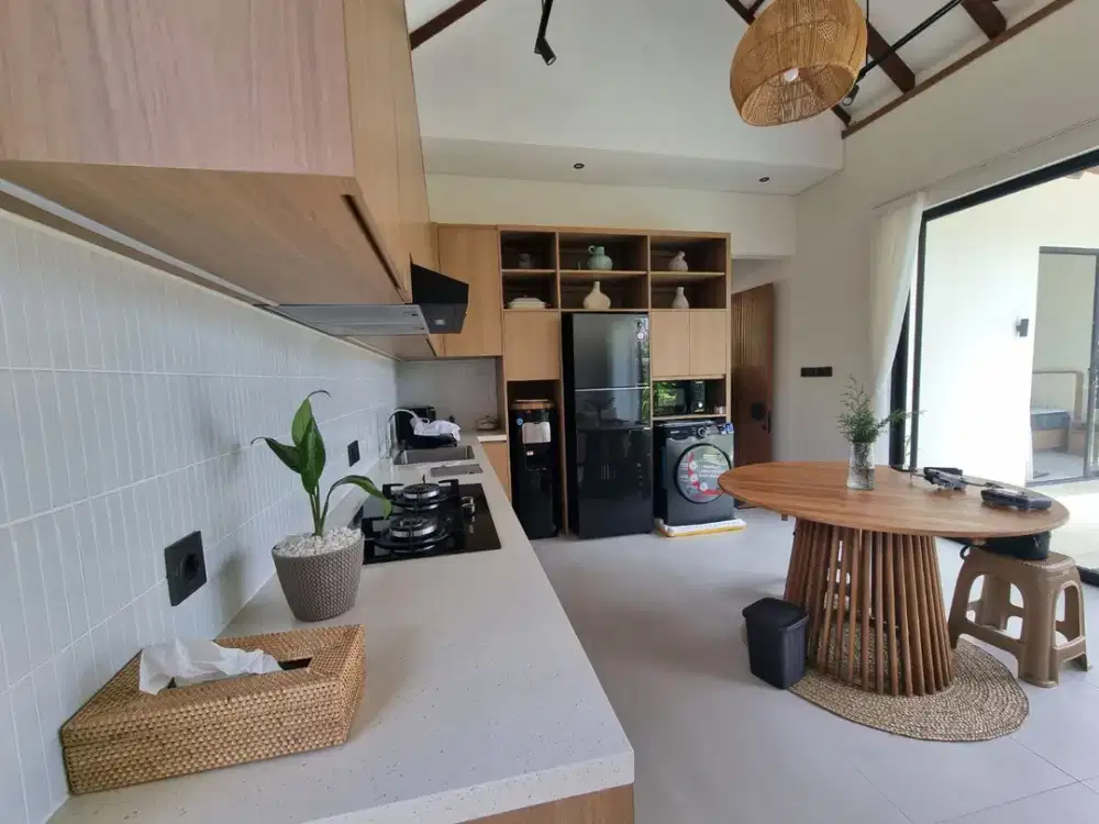 Villa Baru Bergaya Mediteranian Tropis 10 Menit Ke Pantai Pandawa Bali
