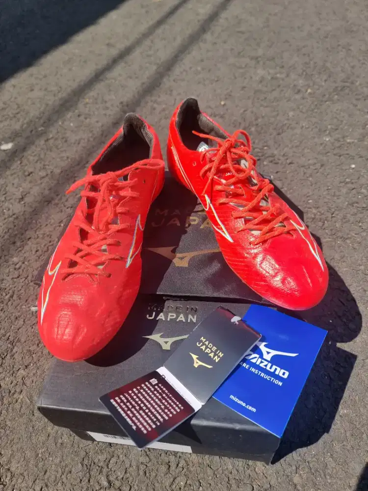 Sepatu Bola Mizuno Alpha Japan  original