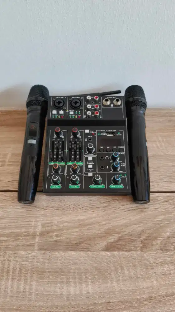 DGNOG AUDIO MIXER CONSOLE 4CHANNEL BLUETOOTH WITH 2 MIC