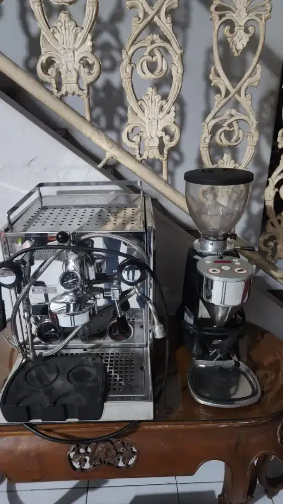 Mesin Kopi Espresso Profitec Pro 700 Dual Boiler