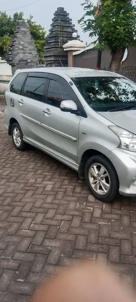 avanza veloz luxury 2015