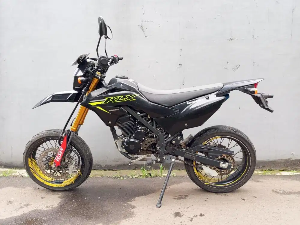 KLX SM 150cc 2025 cakep