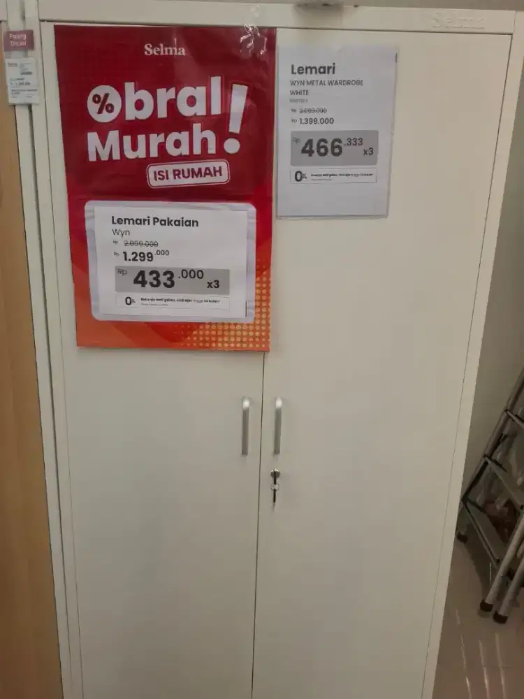 Promo Lemari Pakaian Wyn Metal wardrobe white