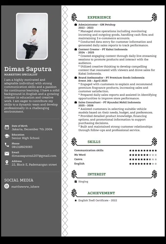 Open to work for admin or sales marketing