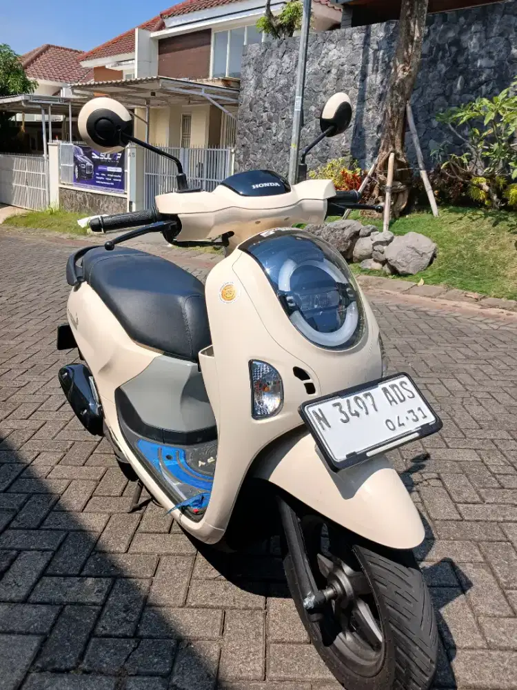 Scoopy 2026 km 900