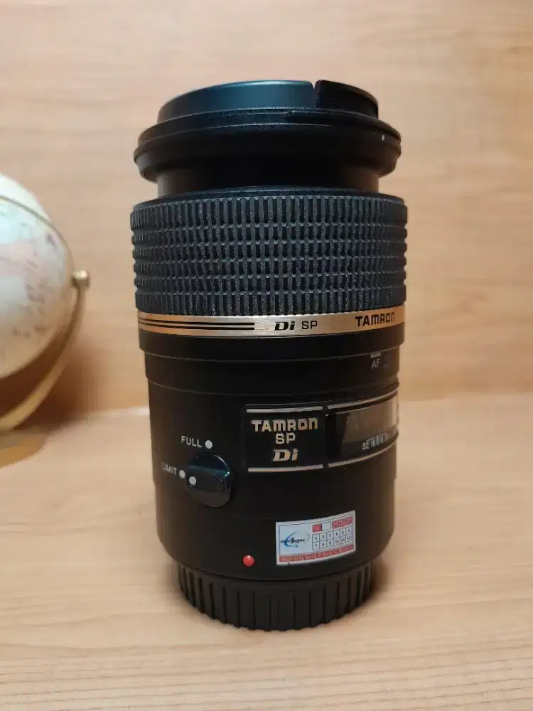 TAMRON 90mm f2.8 FOR CANON LIKE NEW