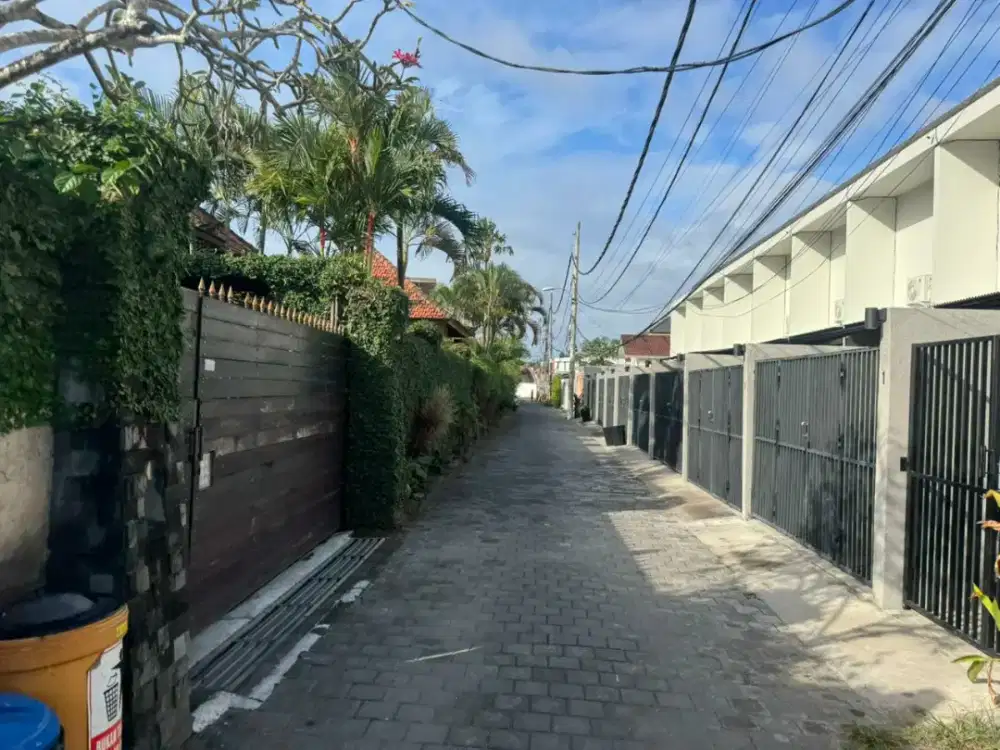 Villa Big Garden 700 M2 Sanur tunggakbingin,2KT, Pool,SHM,IMB, 8,5 M