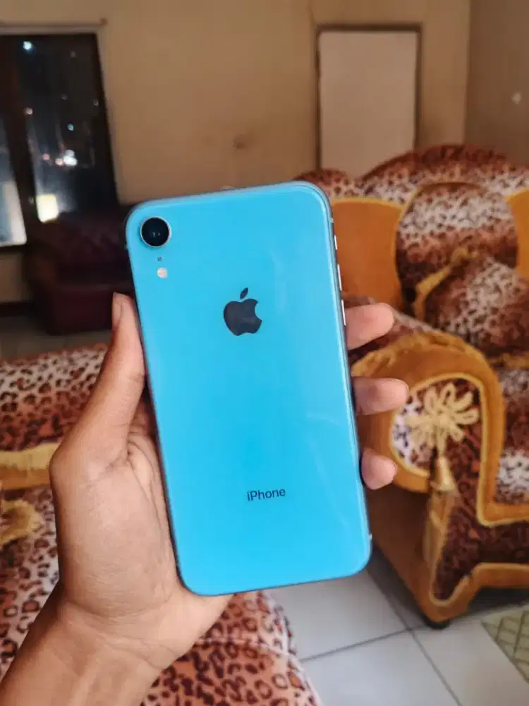 iPhone xr 64gb Beacukai
