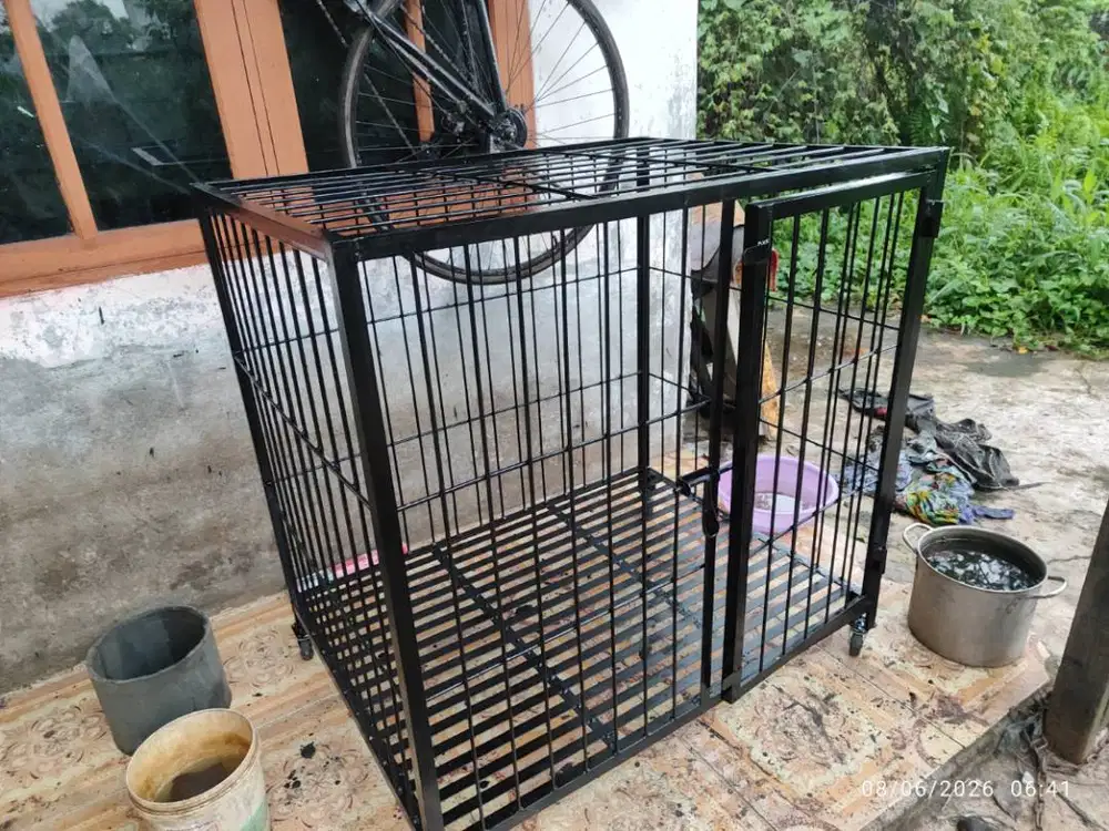 Kandang anjing baru