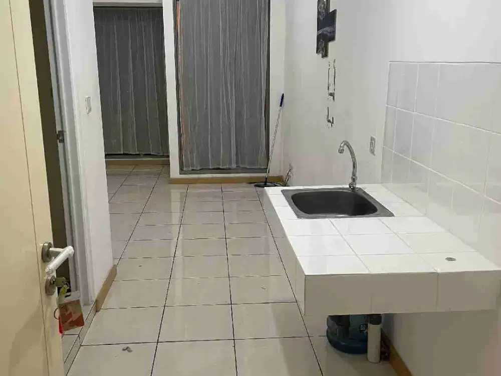 Dijual Apartemen Midtown Tower, Gading Serpong, Tangerang