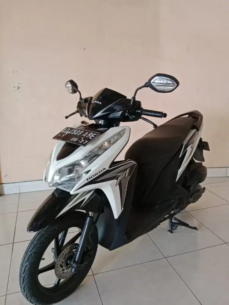 VARIO 125 KZR TAHUN 2012