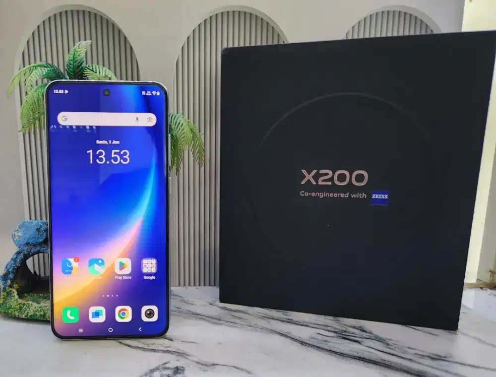 VIVO X200 BASIC || 12/256 || SECOND / BEKAS