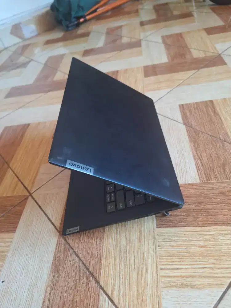 Dijual laptop lenovo ideapad s340