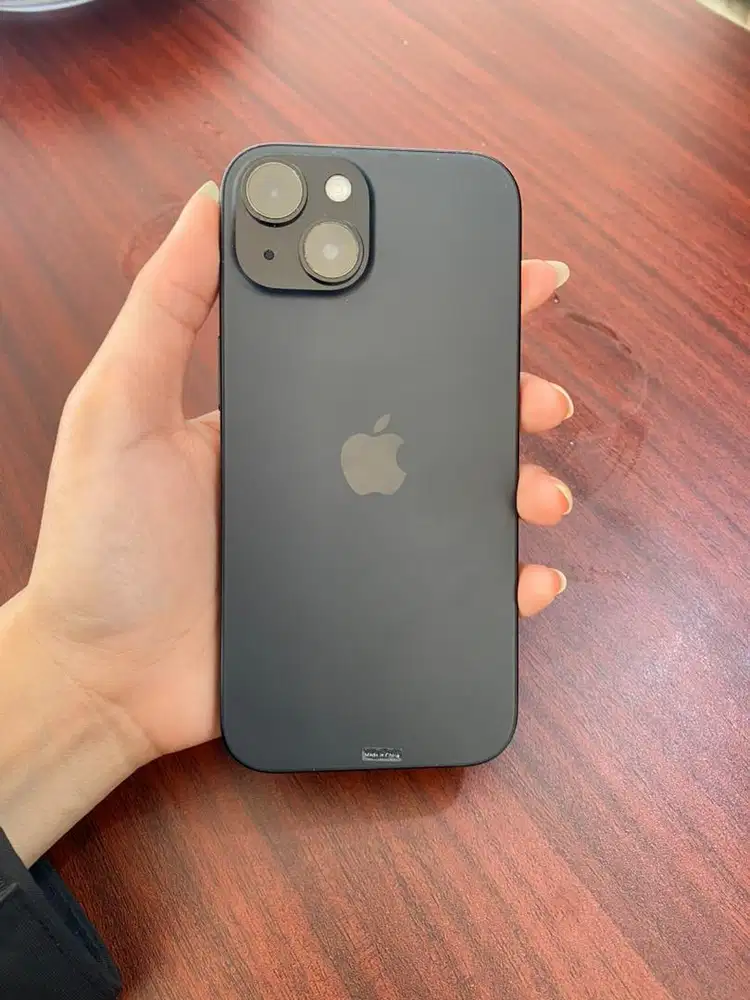 iPhone 15 128gb Ex iBox Garansi On September 2026