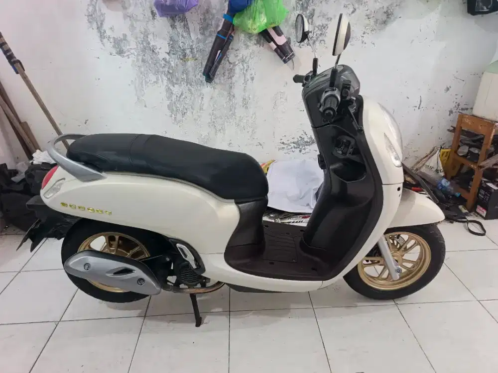 Jual beli scoopy remot th 2021 samping kompelik Andika hairi motor bjm