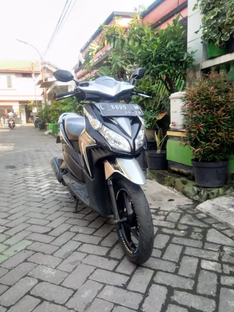 Jual vario 2011 tangan1 harga 7.500.000 nego