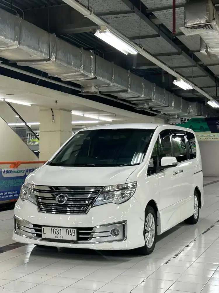 Nissan Serena HWS Autech 2.5 Putih 2017 Matic / AT ISTIMEWA BOSS !!