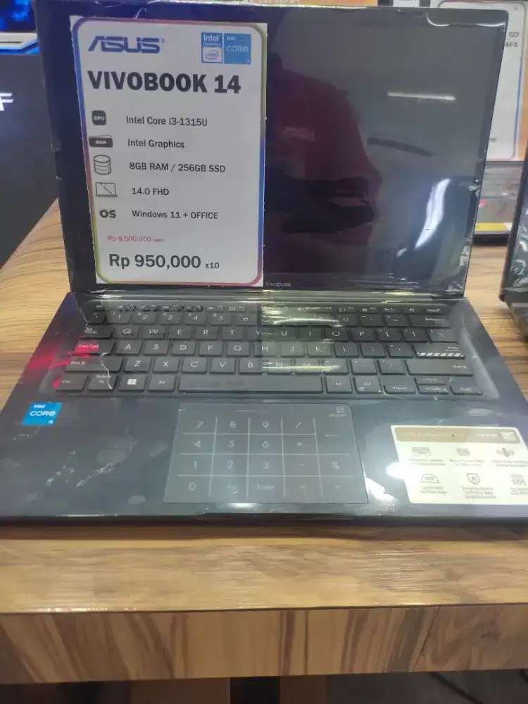 Asus vivobook 14 ram 8gb 256gb bisa cicilan