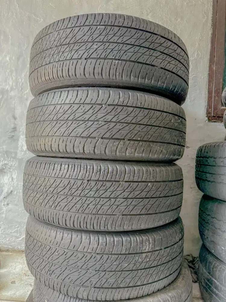 Ban Dunlop grandtrek ukuran 235/60 Ring 16 mulusss