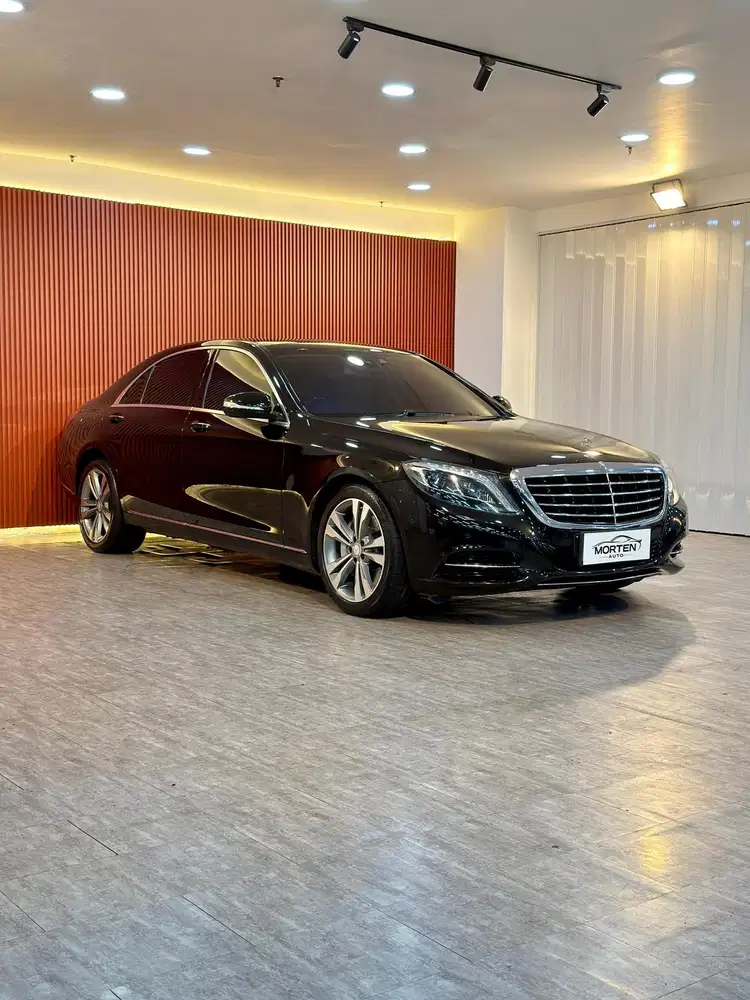 Mercedes Benz S400L w222 2014 odo 54 Ribuan