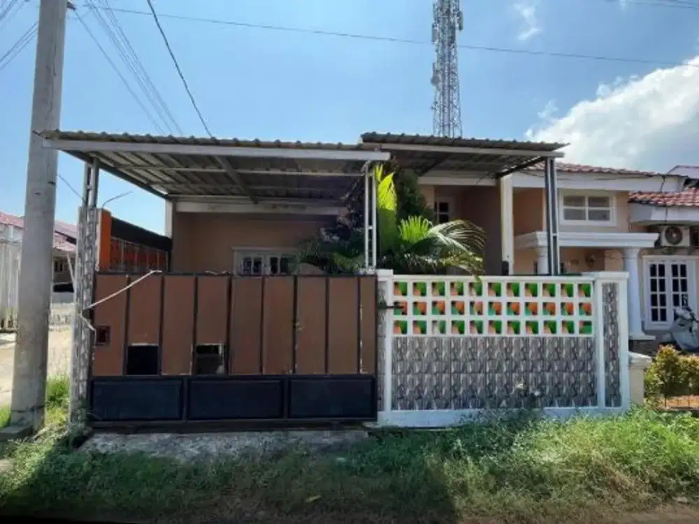Dijual Rumah sekitar Jalan Poros Barombong, Gowa
