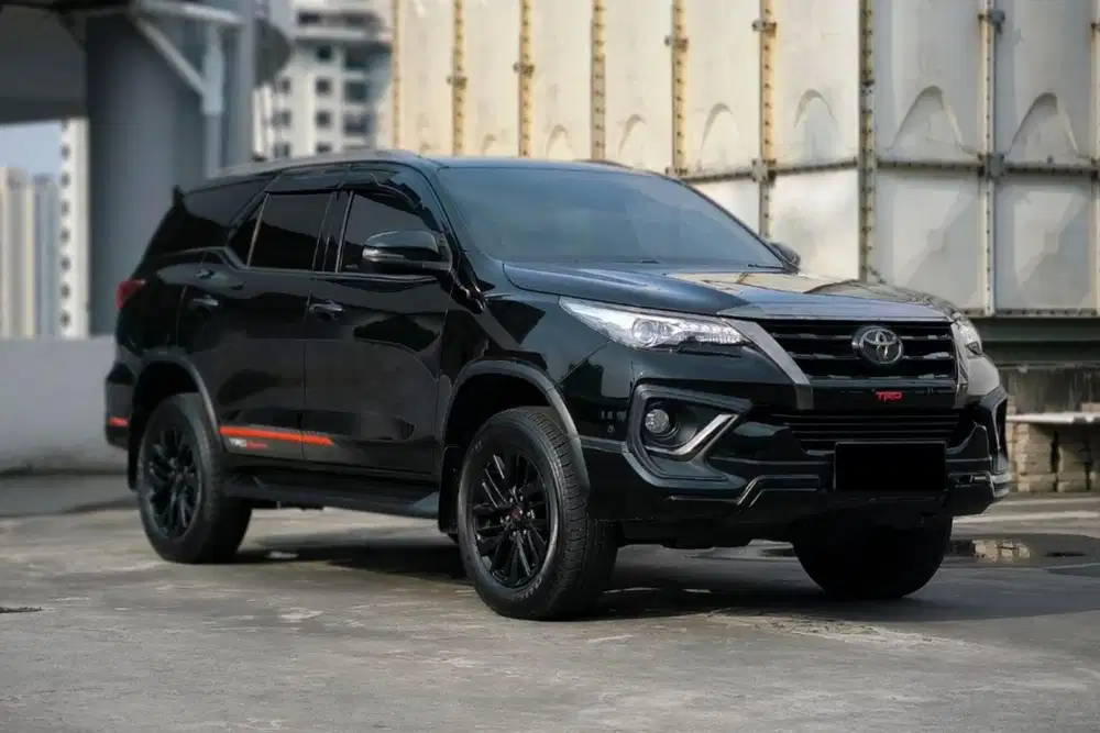(Turun Harga) Toyota Fortuner VRZ TRD Diesel AT 2019