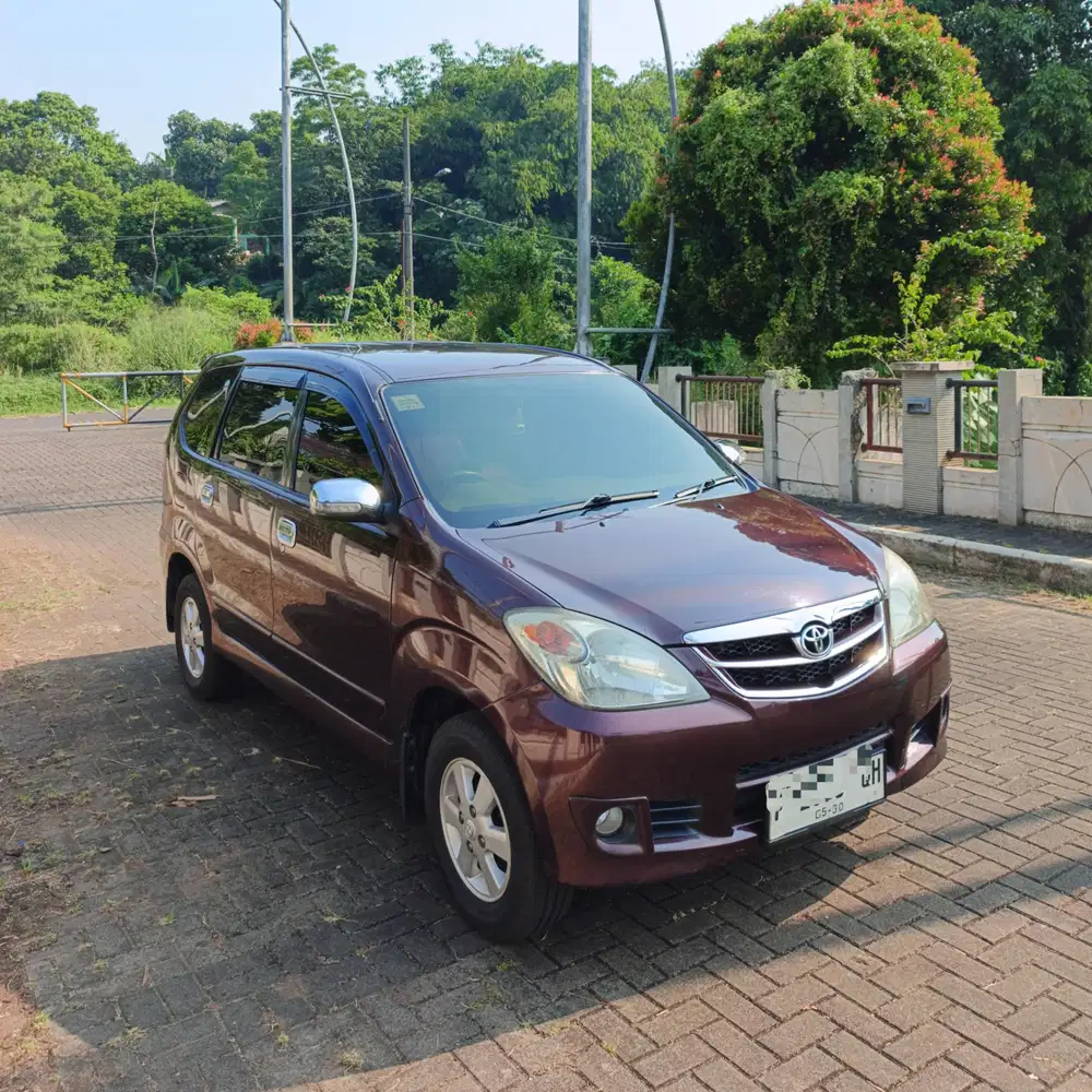 Toyota Avanza 2011 Bensin