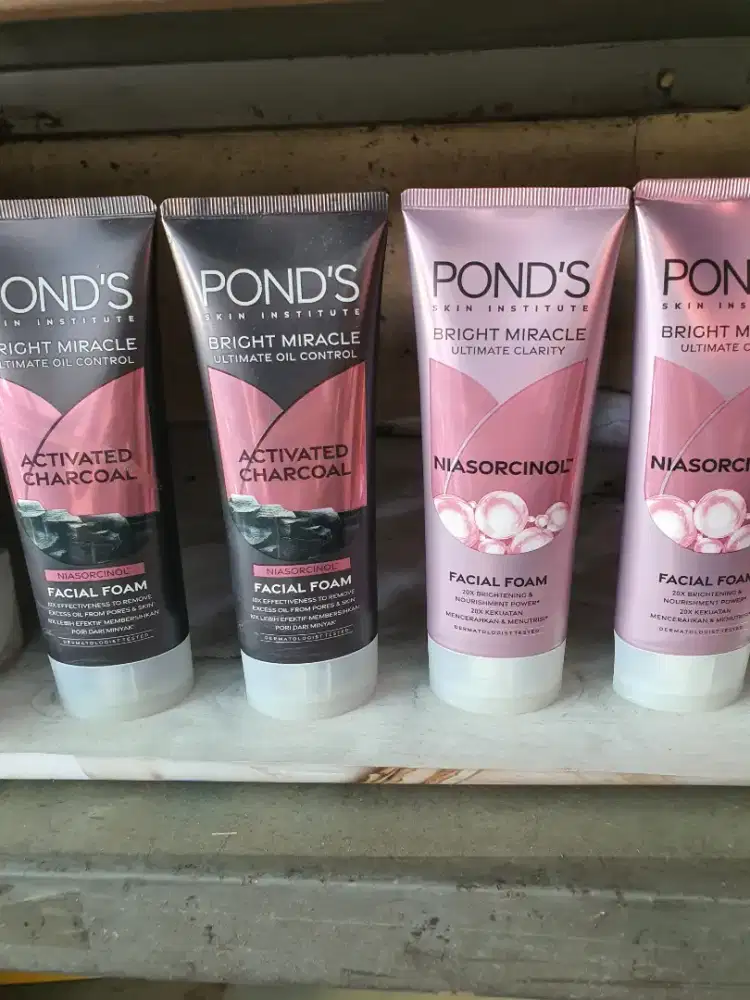 Pond's activated charcoal dan niasorcinol