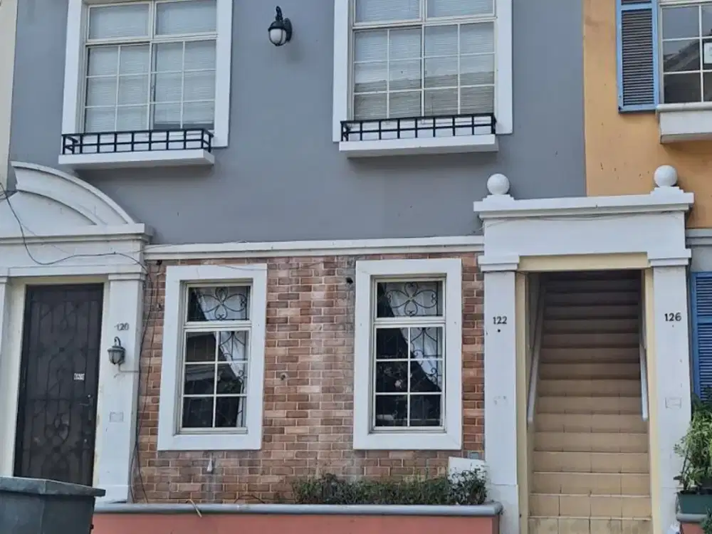 Dijual Townhouse Baru Selesai Renov, Siap Huni Di Taman Ayu Lippo Karawaci
