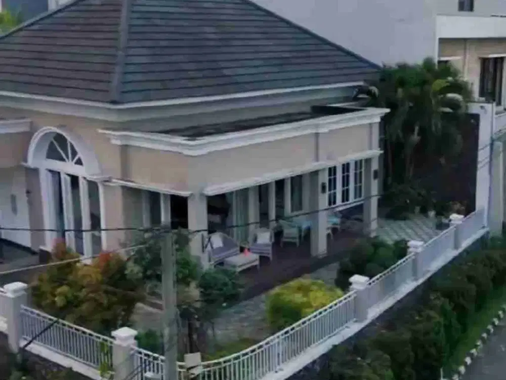 Rumah mewah Full Funished di komplek Sanghyang pancanaka hills cimahi