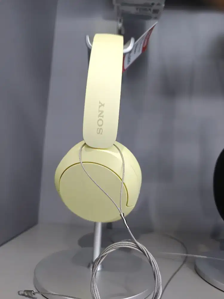 Sony WH CH-520 Black Yellow White Pink