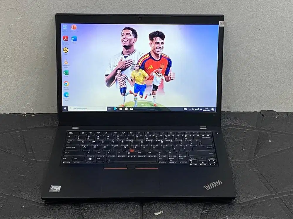 LENOVO Thinkpad L14 processor :Intel(R) Core(TM) i5-10210U