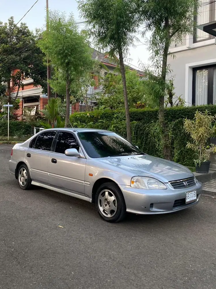 Honda Civic Ferio (SO4) tahun 2000