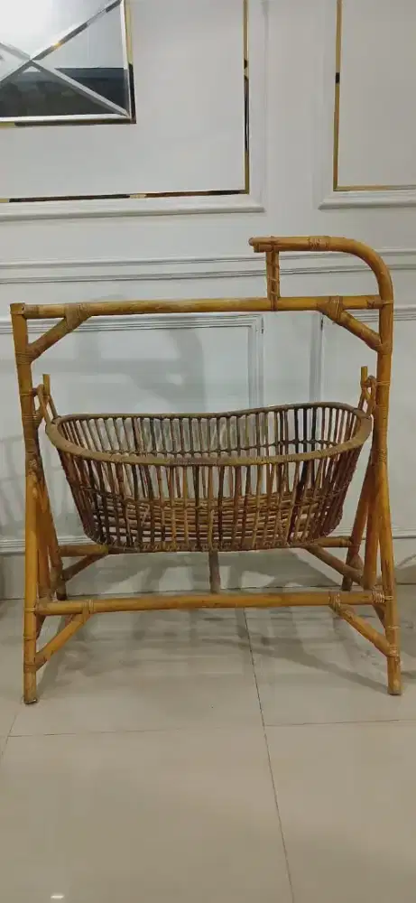 Ayunan Bambu secoun