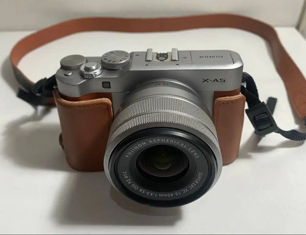 Fujifilm XA5 Kit 15-45mm Mulus