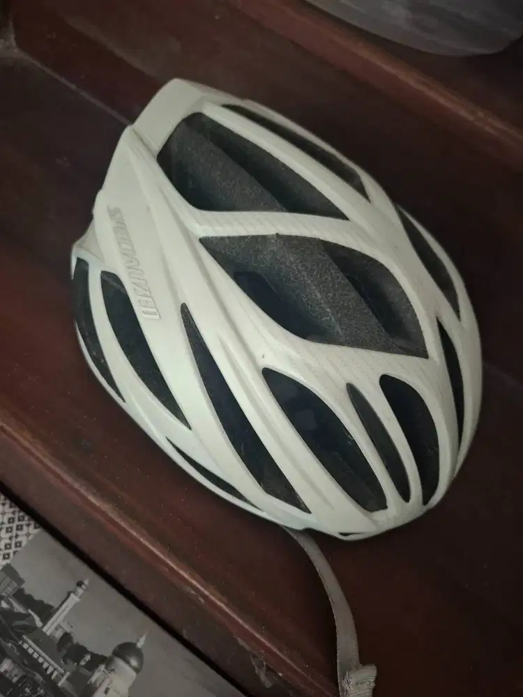 Bicycle Helmet - Specialized - Echelon II Matte White